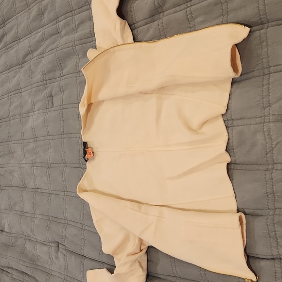 St. John Cream Blazer with Gold Buttons Size 14! - Picture 8 of 9